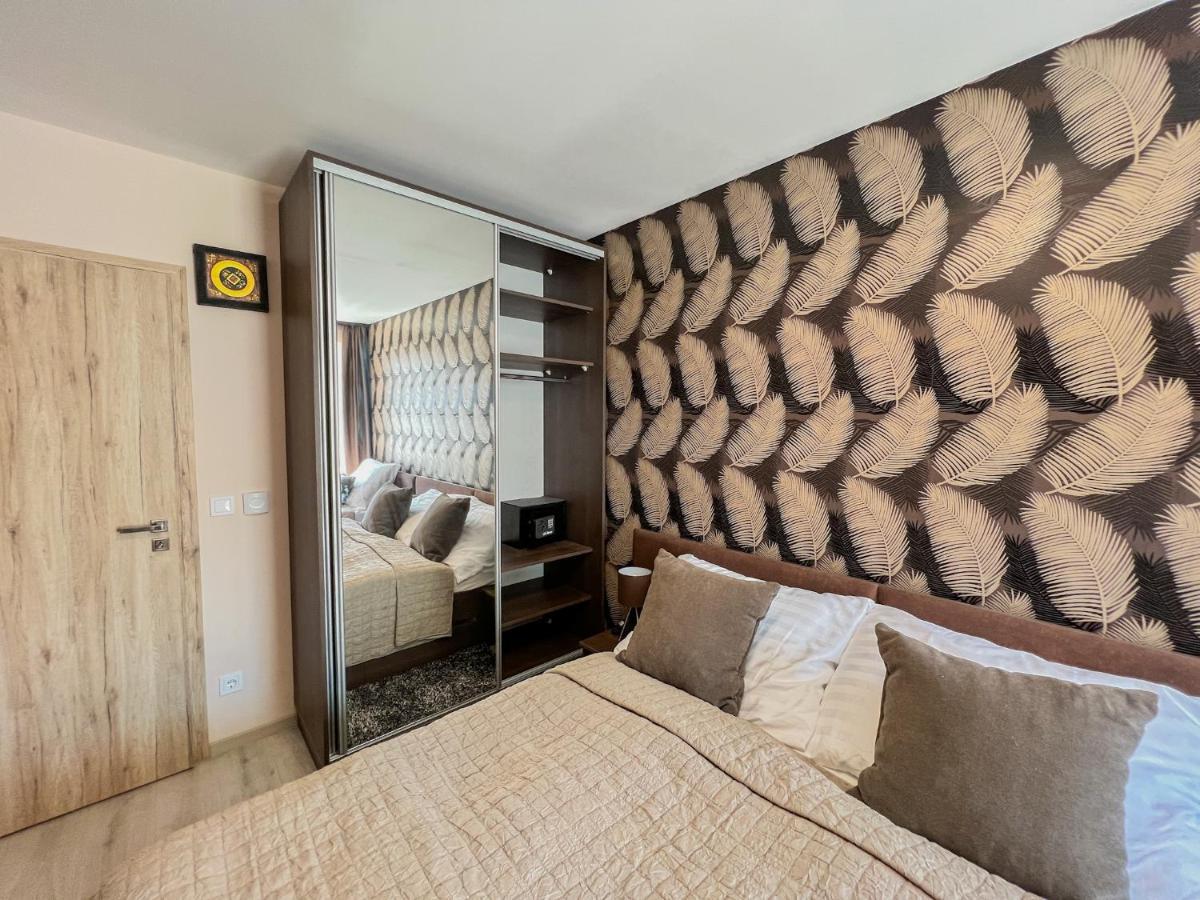 Villa Bauhaus Labi Garden Wellness Apartman Шіофок Екстер'єр фото