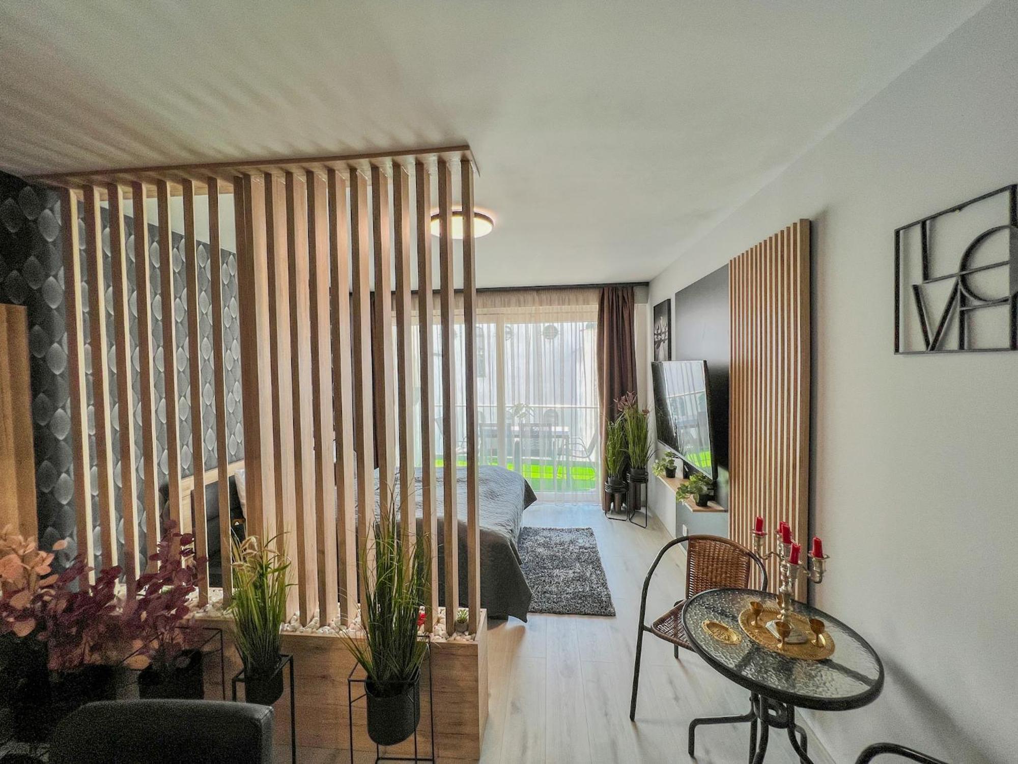 Villa Bauhaus Labi Garden Wellness Apartman Шіофок Екстер'єр фото
